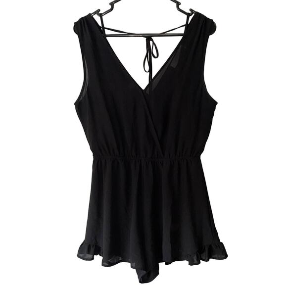 ASTR Black Romper S Lined Sleeveless Ruffle Hem Faux Wrap Wide Leg Plunge V - Picture 1 of 6